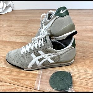 MINT Asics Onitsuka Tiger Ultimate 81 Shoes Sneakers Gray White Green Men’s Sz 9